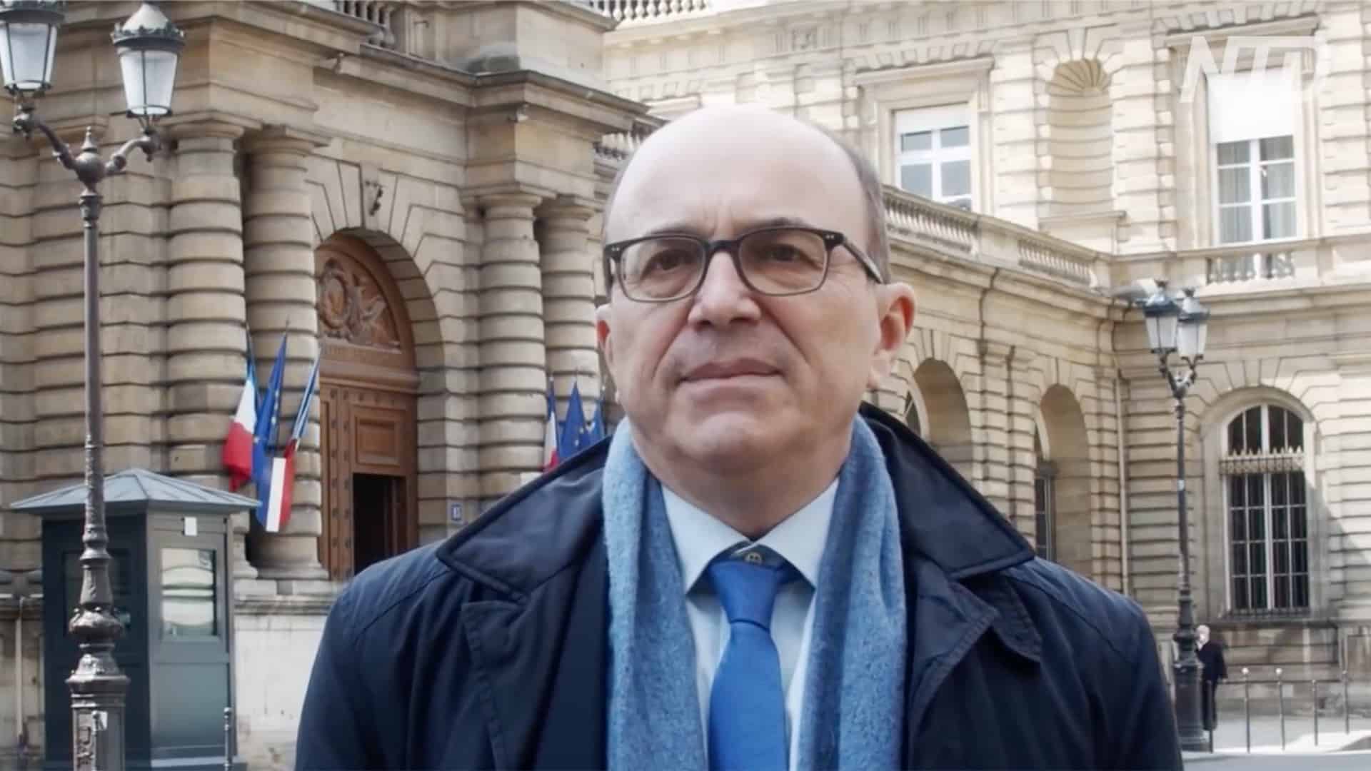 André Gattolin