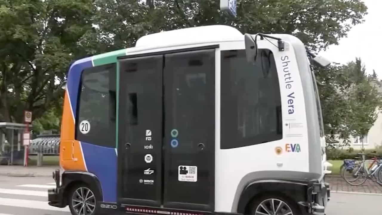 Bus autonome