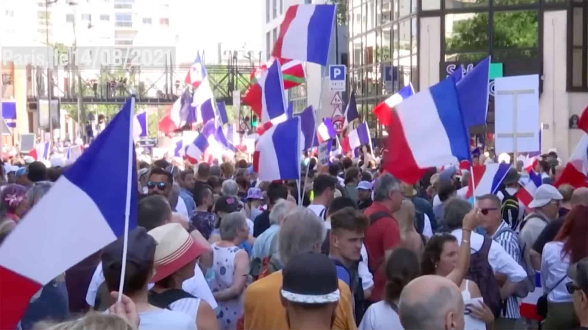 Manifestation contre le pass sanitaire