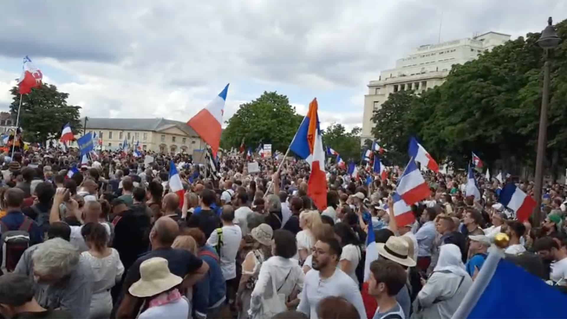 Manifestation anti-pass, Paris