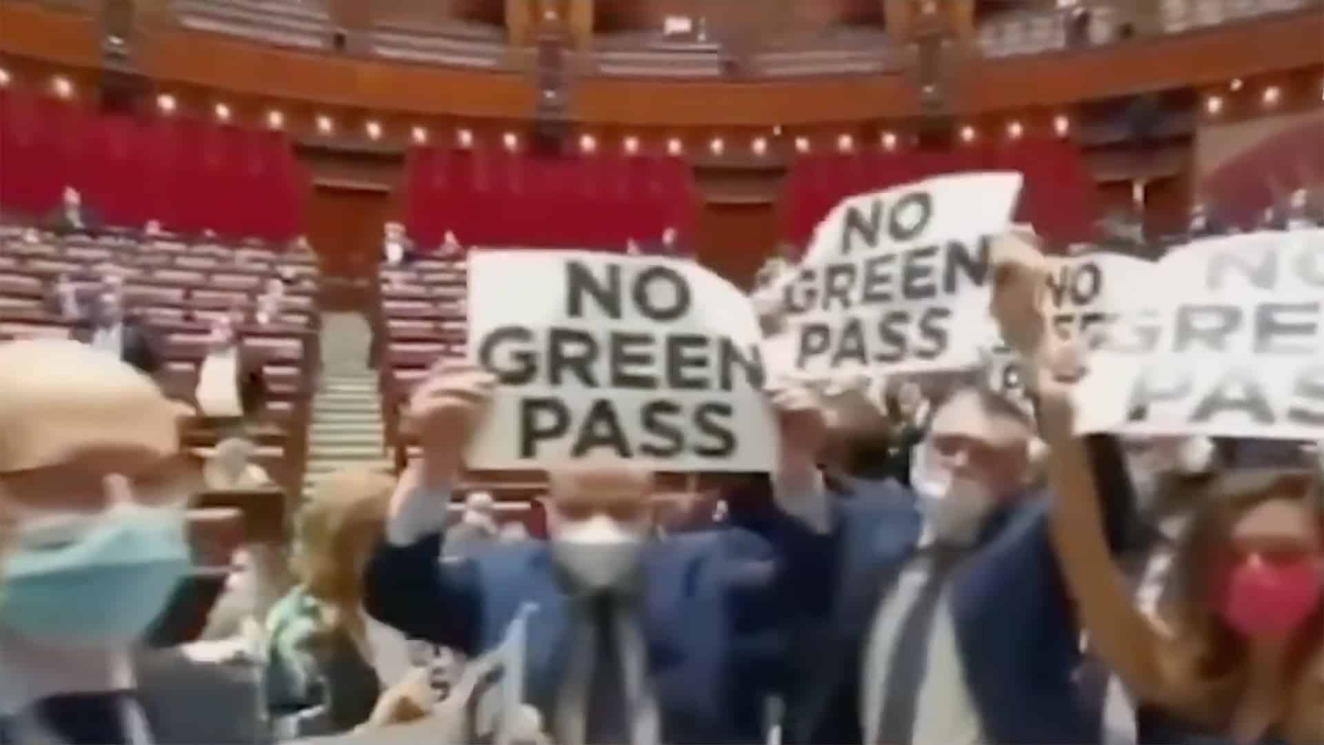 Manifestation anti-pass - Italie