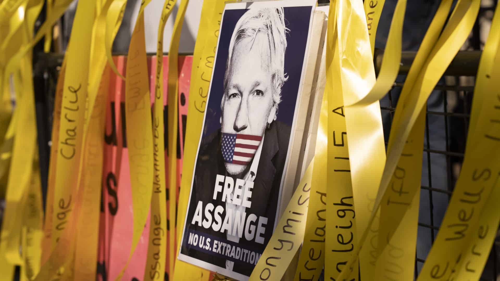 Julian Assange