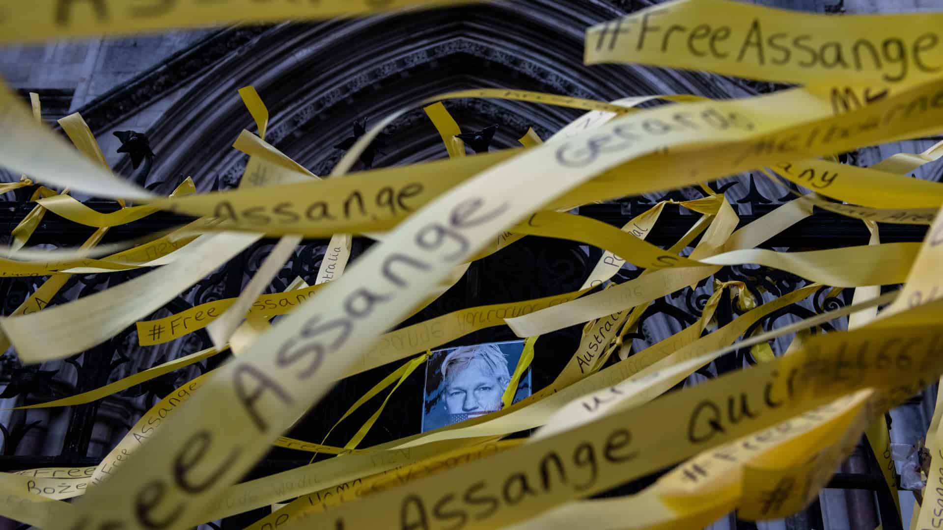 Assange