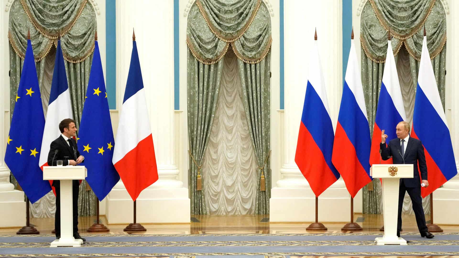 Emmanuel Macron - Vladimir Poutine