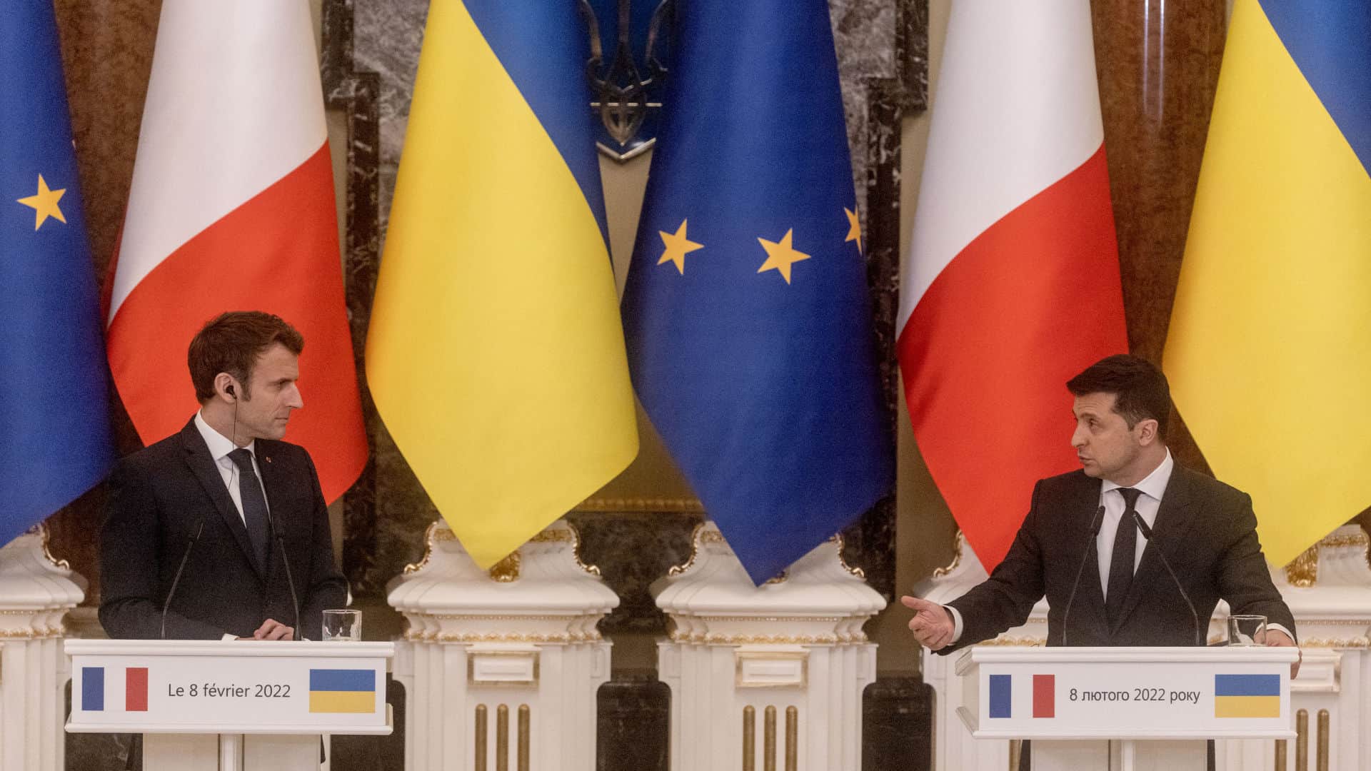 Emmanuel Macron - Volodymyr Zelensky