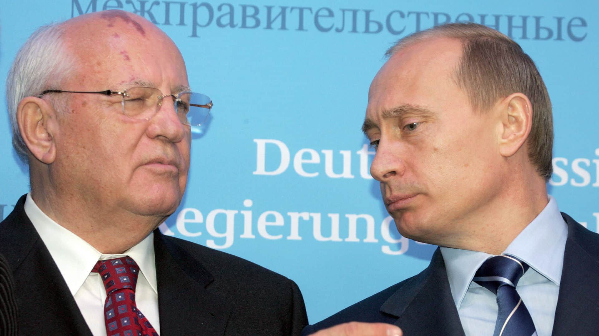 Mikhail Gorbatchev - Vladimir Poutine