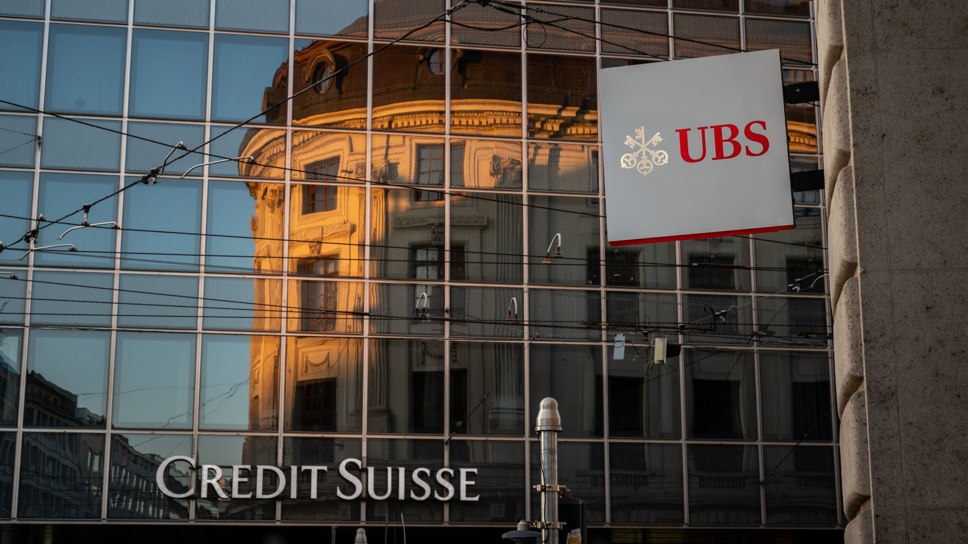 Credit Suisse - UBS